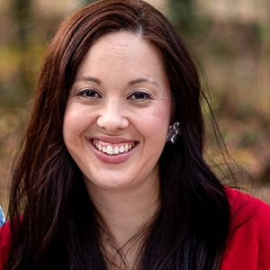 Headshot of Angela King